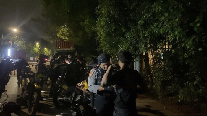 Patroli Malam di Jakarta Timur Gagalkan Tawuran, 15 Pemuda Diamankan